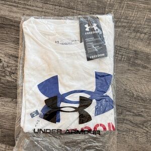 Under Armour FREEDOM Tee Large